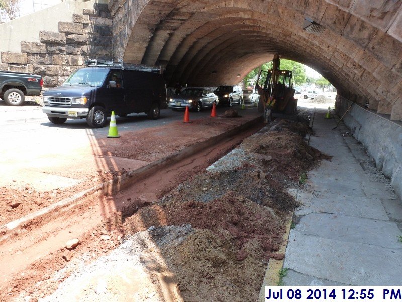 Backfilling and compacting at Rahway Ave. Facing the Administration Building (800x600)